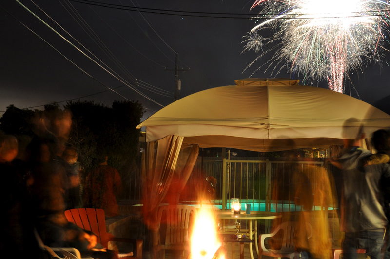 Illustration for article titled New Year's Eve as Seen Through Drunk Goggles